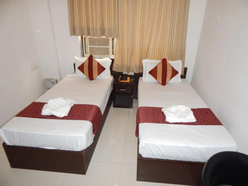 Hotel Siam International Delhi  Exterior photo