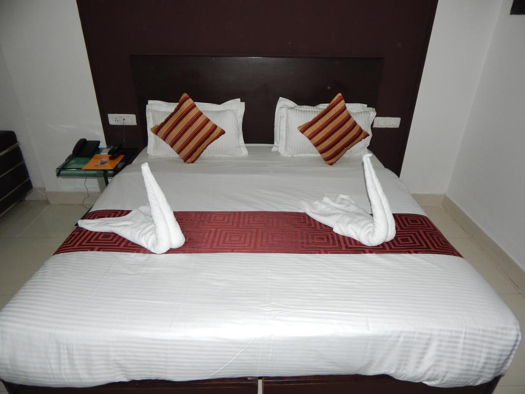 Hotel Siam International Delhi  Exterior photo