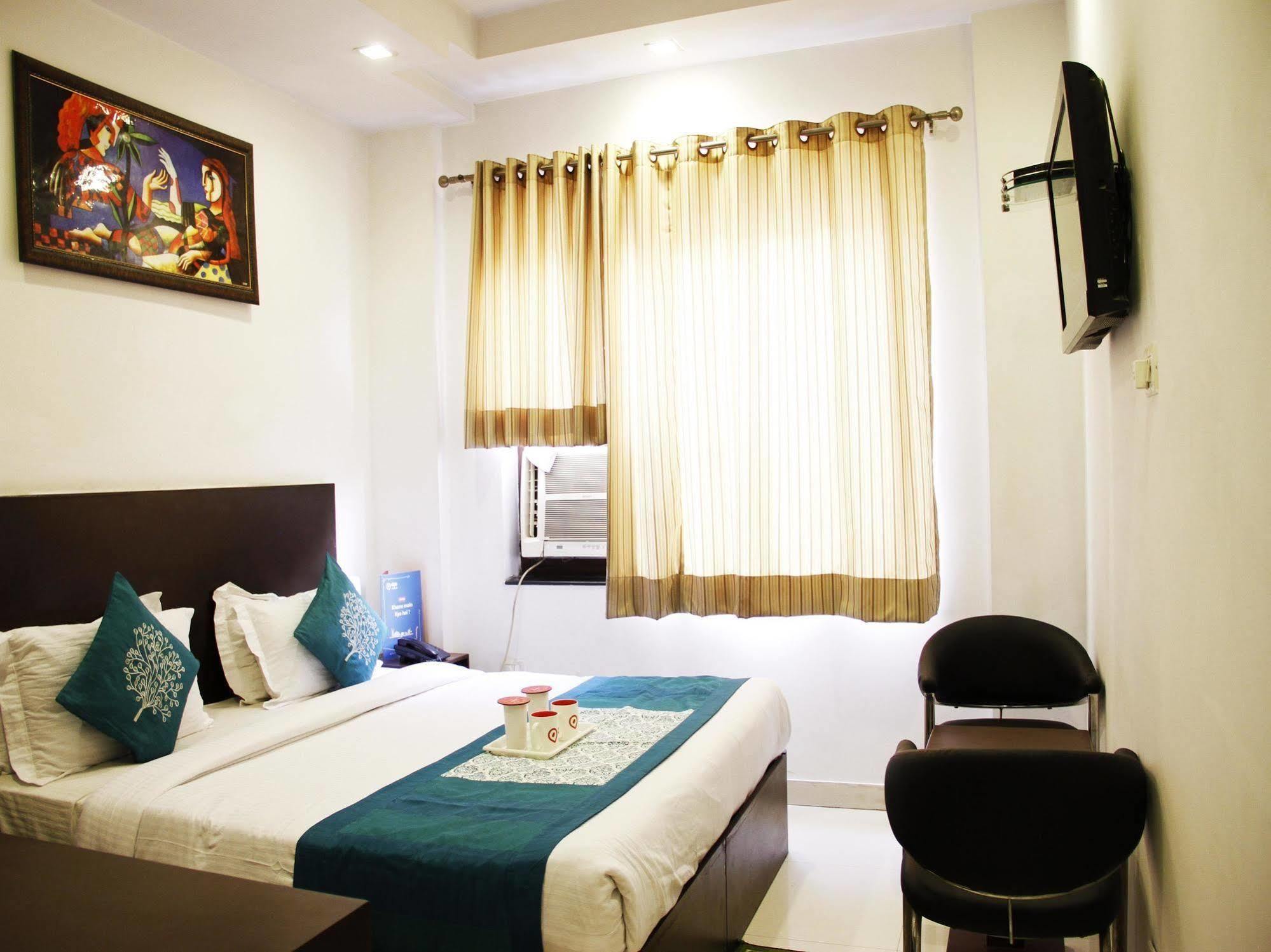 Hotel Siam International Delhi  Exterior photo
